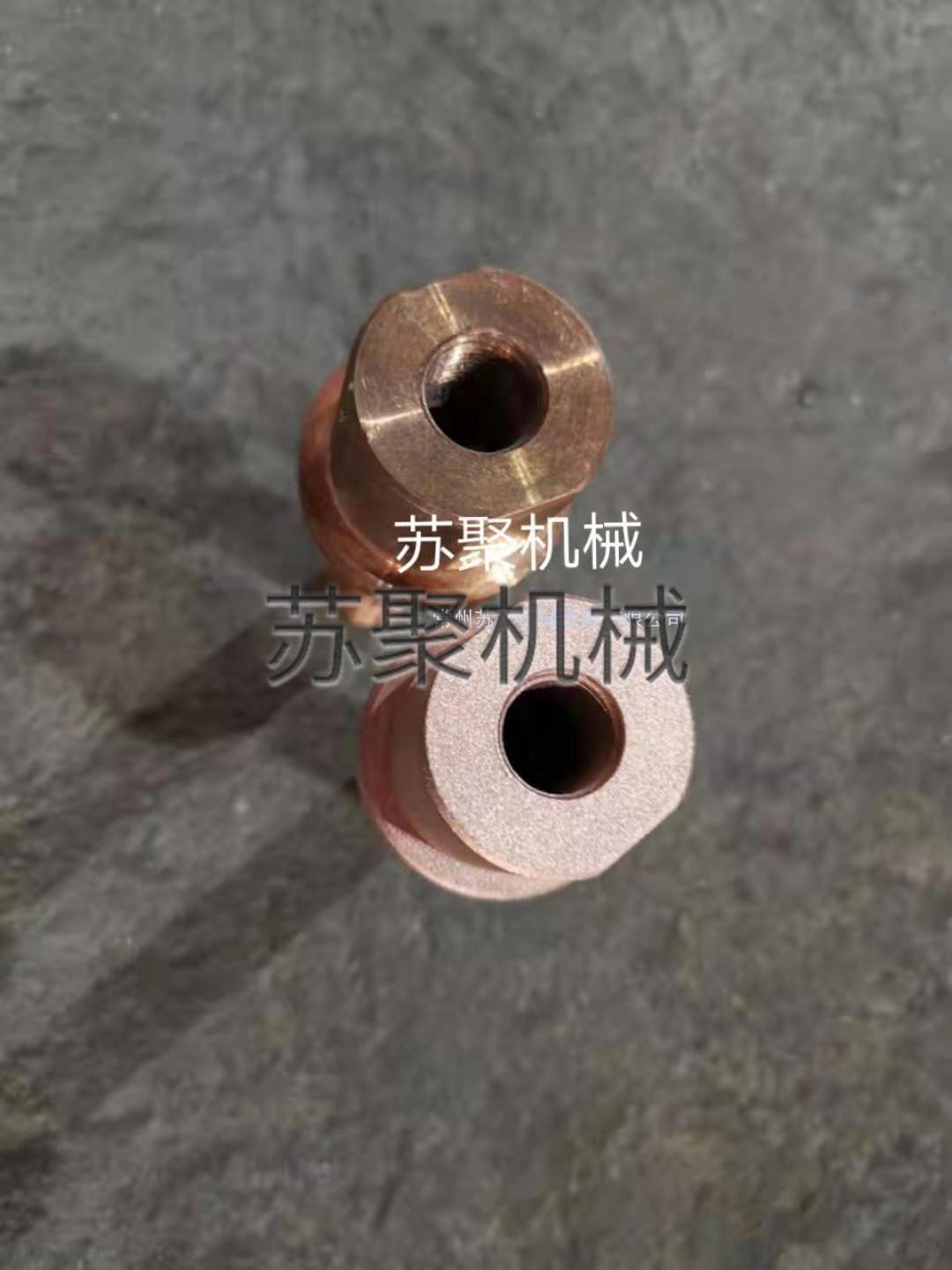 銅件噴砂前后對(duì)比圖